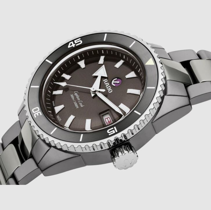 Rado Captain Cook High-Tech Ceramic Diver R32144102