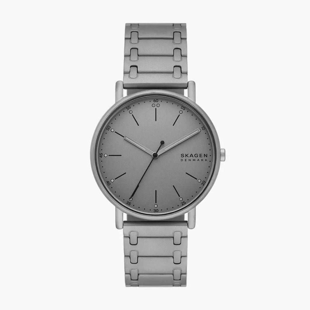 Skagen Signatur Three-Hand Charcoal Stainless Steel Bracelet Watch SKW6913